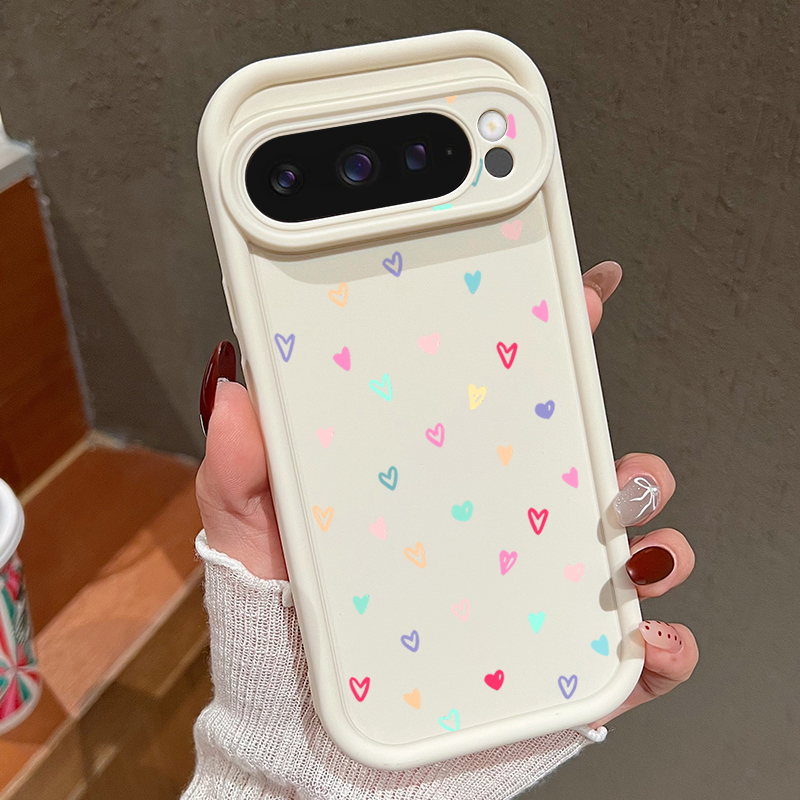 Custodia morbida colorata con  - Google Pixel 8A recensione e prezzo